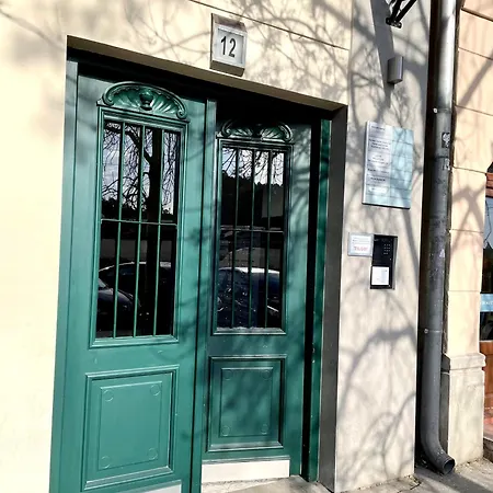 Apartment Orange Pearl 3 Next To Danube