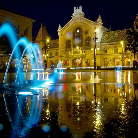 Orange Pearl 3 Next To Danube Apartman *