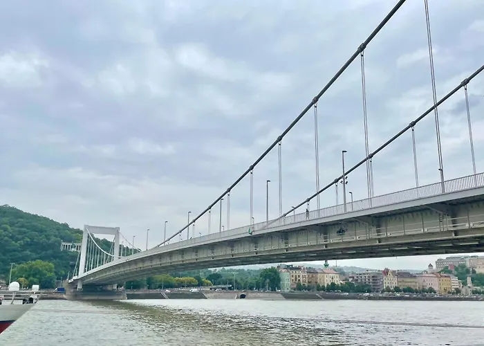 Orange Pearl 3 Next To Danube